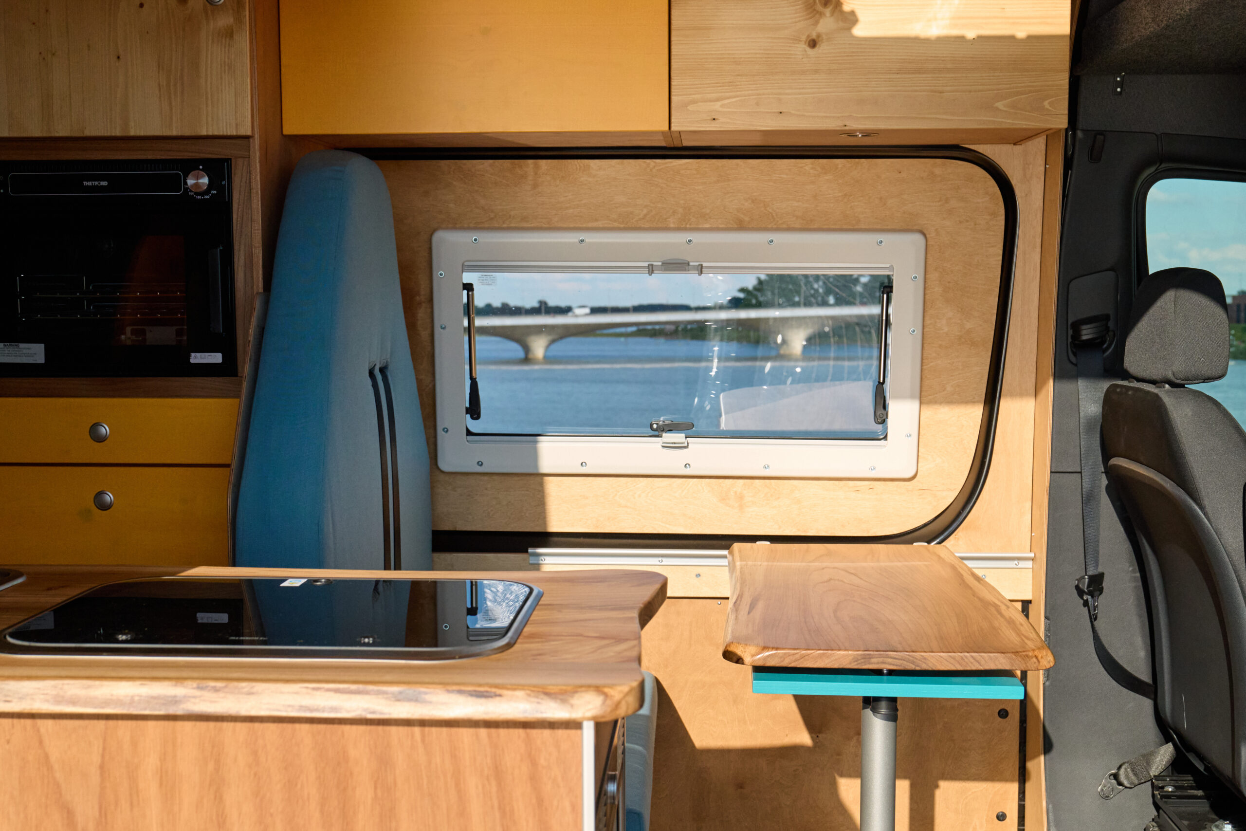19-06-24_Bus-9-1047776